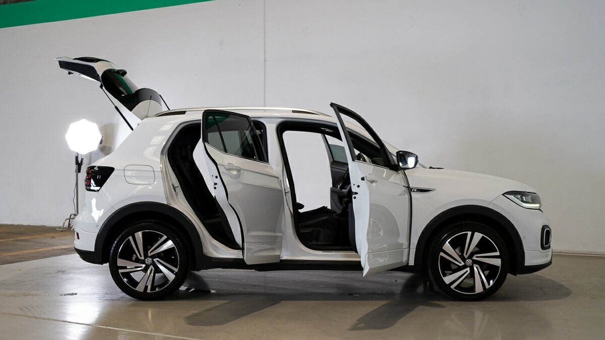 Volkswagen T-cross image 4