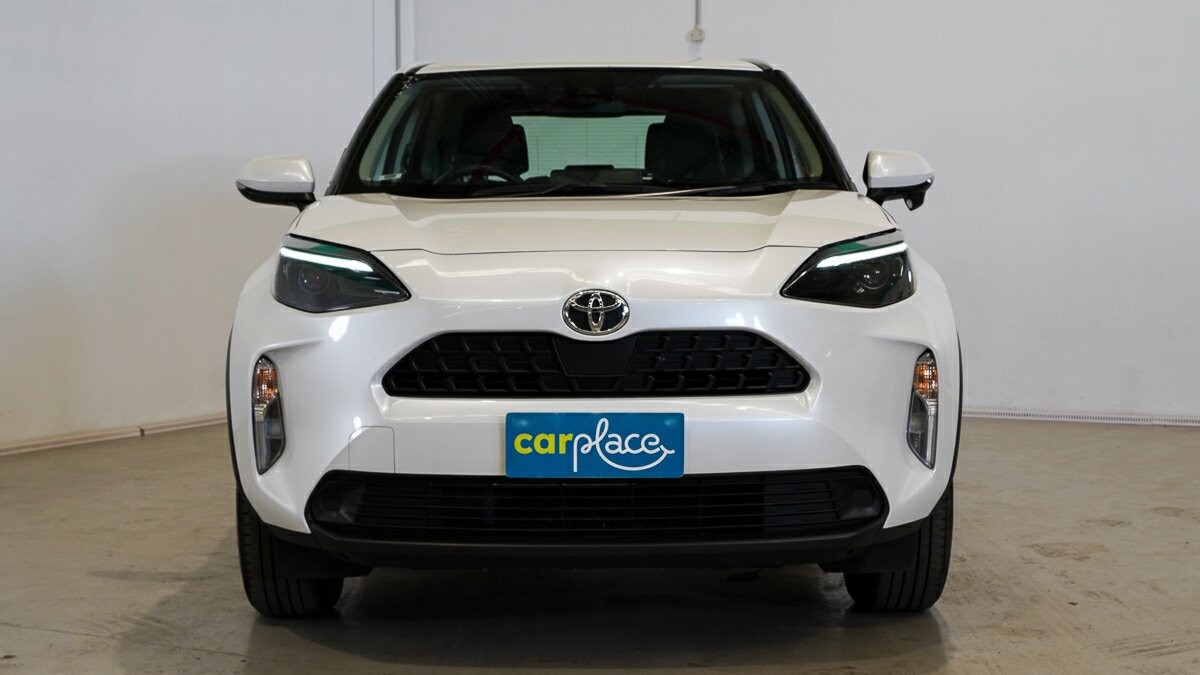 Toyota Yaris Cross image 2