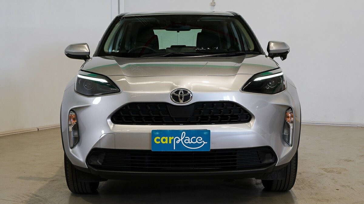 Toyota Yaris Cross image 2