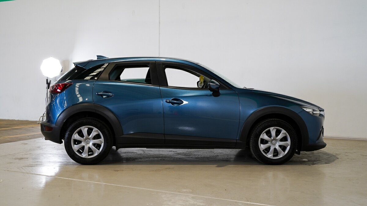 Mazda Cx-3 image 3