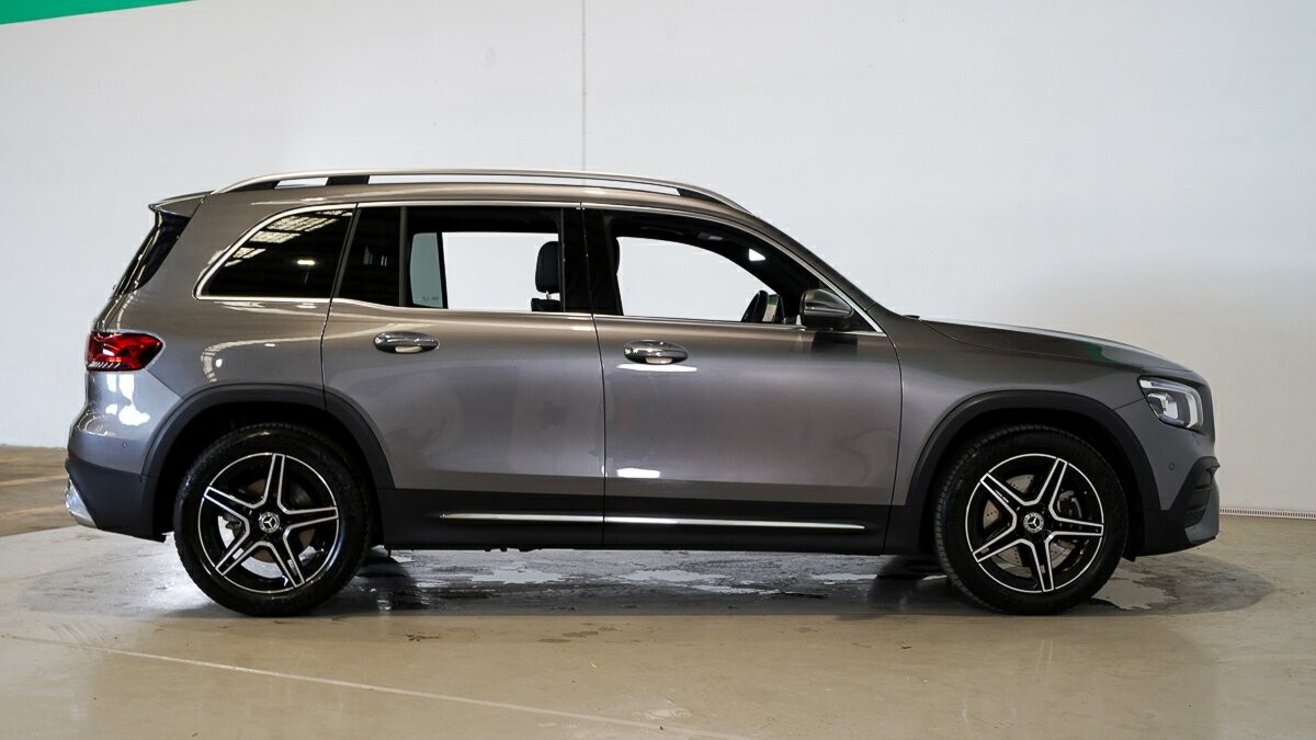 Mercedes Benz Glb-class image 3