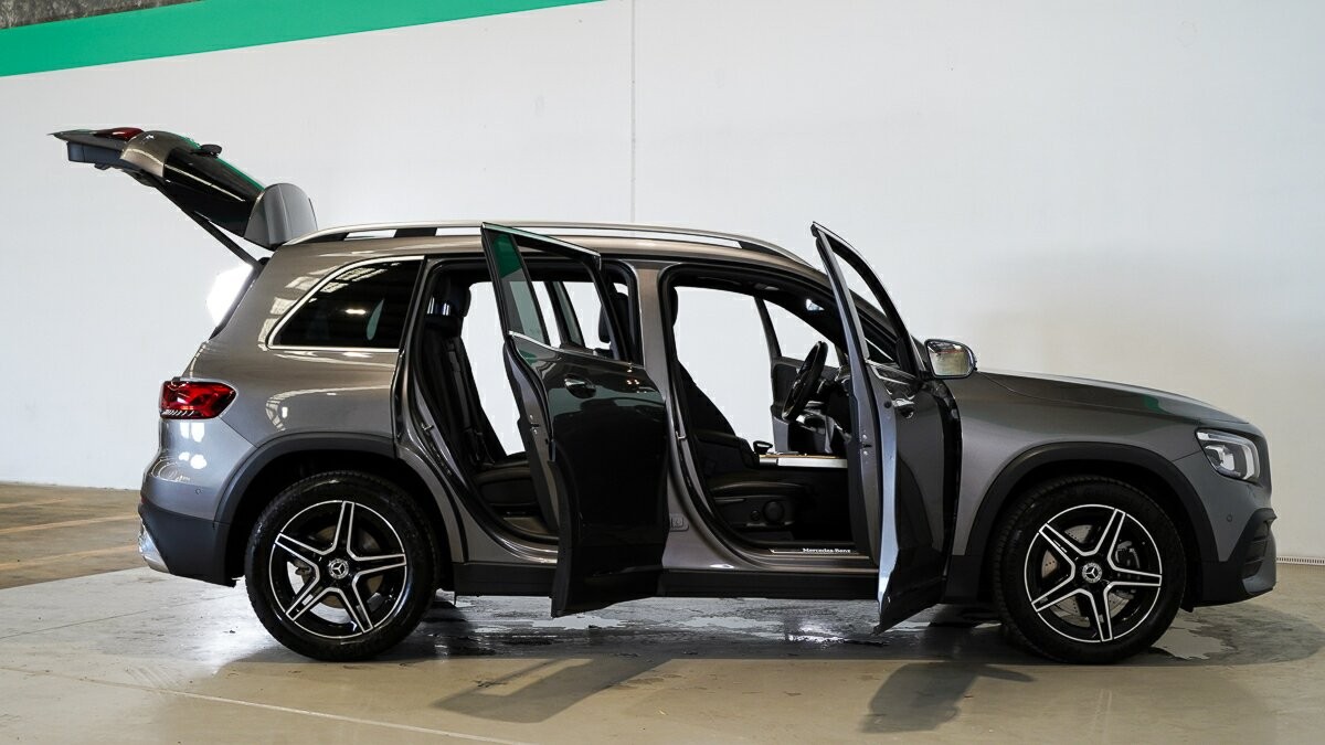 Mercedes Benz Glb-class image 4