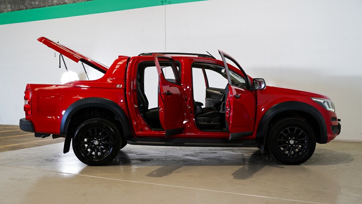 Holden Colorado image 4