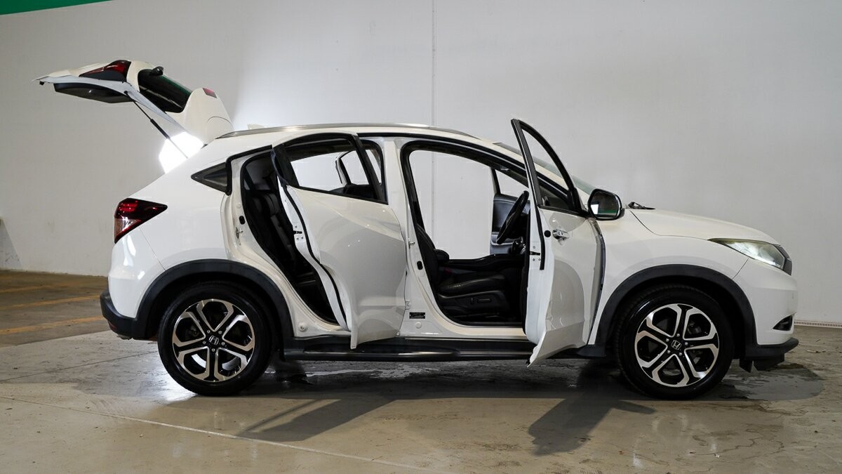 Honda Hr-v image 4