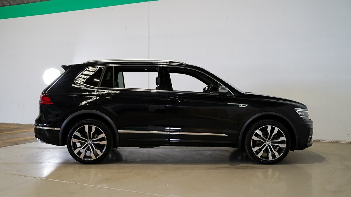 Volkswagen Tiguan image 3