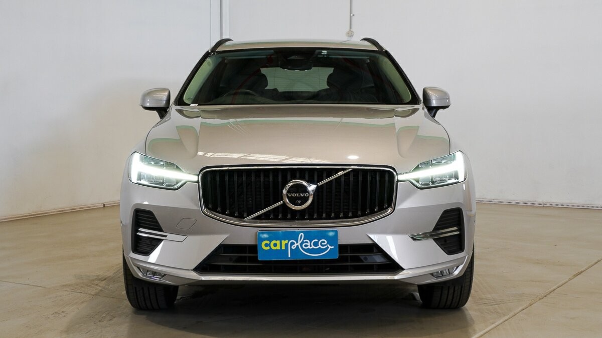 Volvo Xc60 image 2
