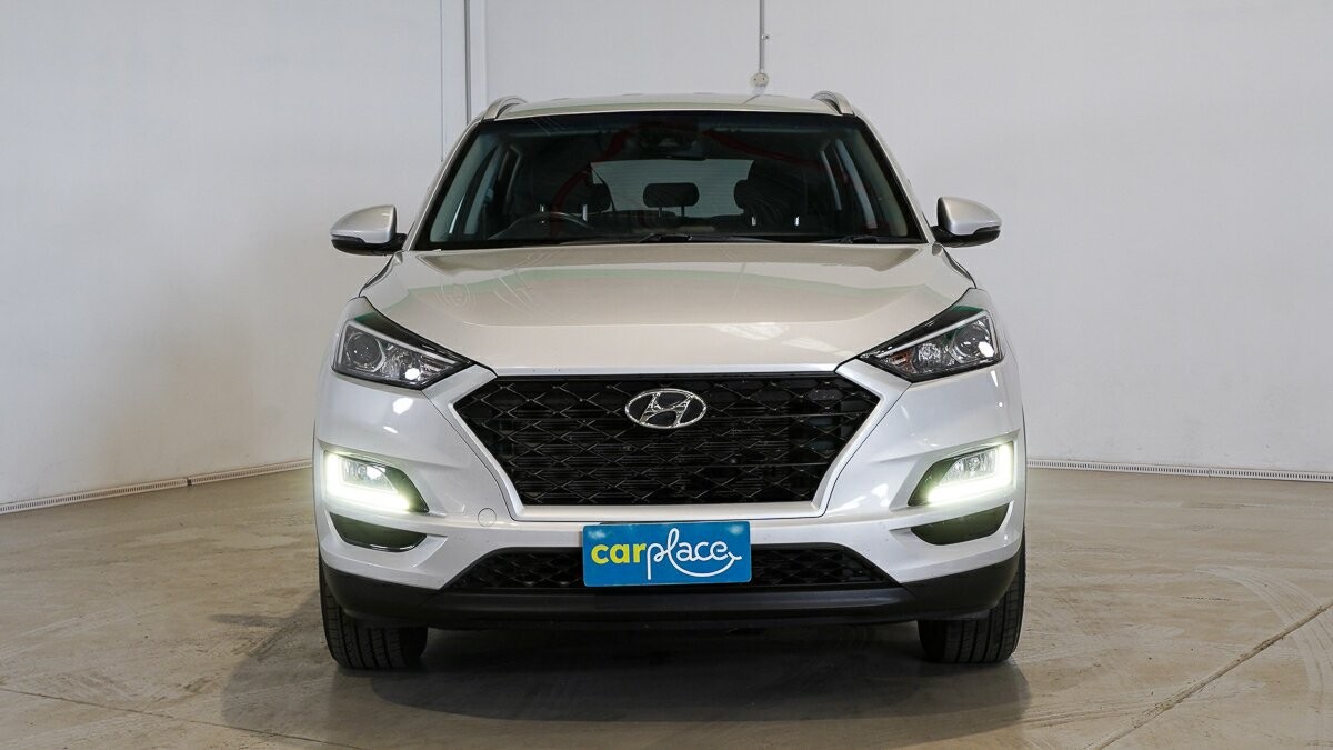 Hyundai Tucson image 2