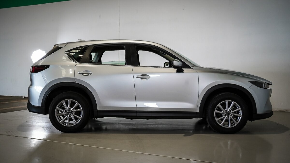 Mazda Cx-5 image 3