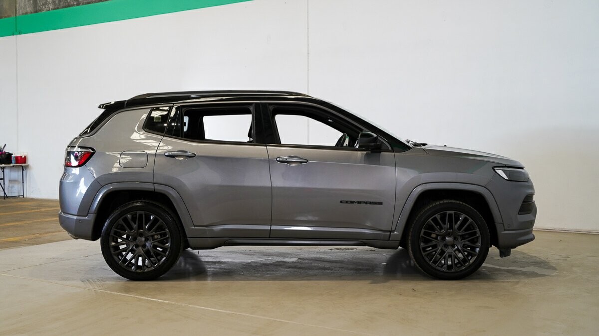 Jeep Compass image 3