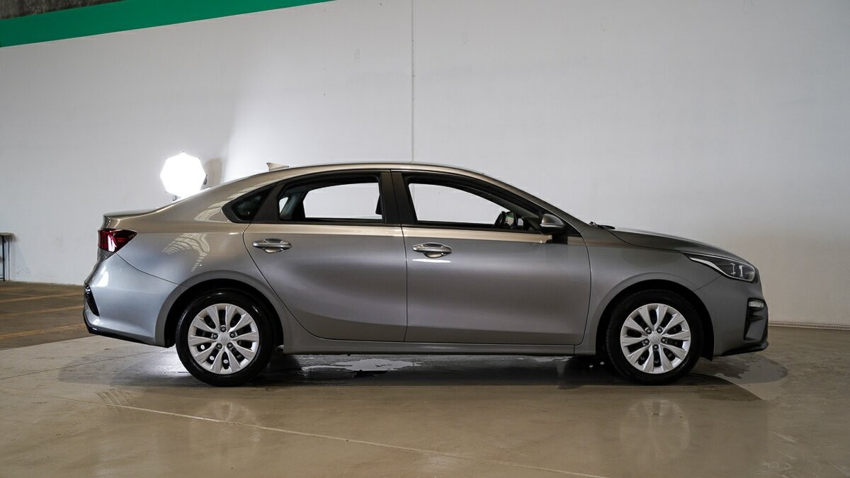 Kia Cerato image 3