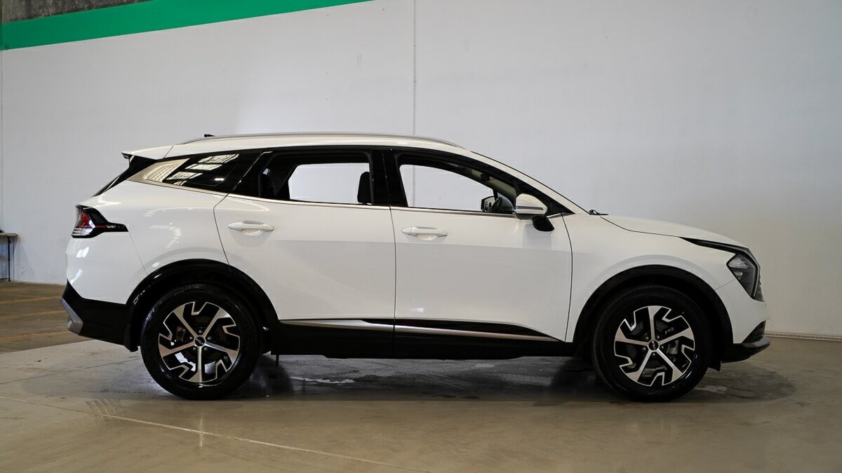 Kia Sportage image 3