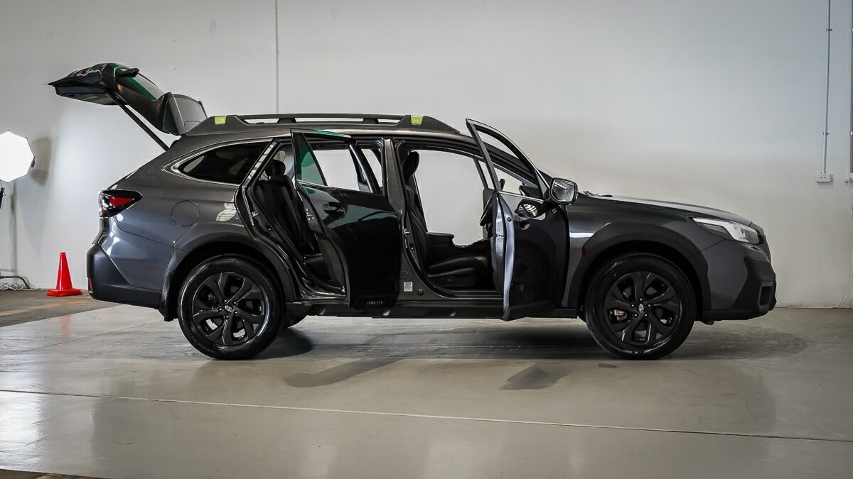 Subaru Outback image 4