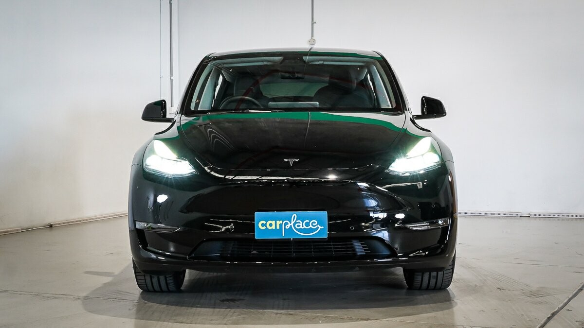 Tesla Model Y image 2
