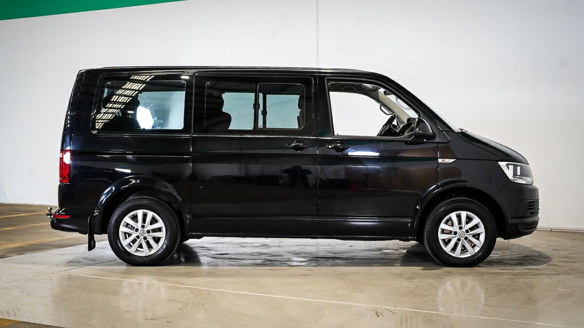 Volkswagen Multivan image 3