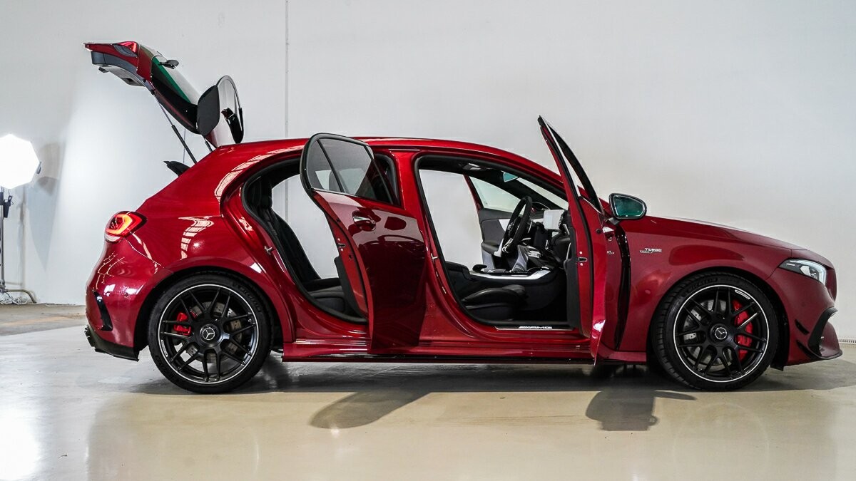 Mercedes Benz A-class image 4