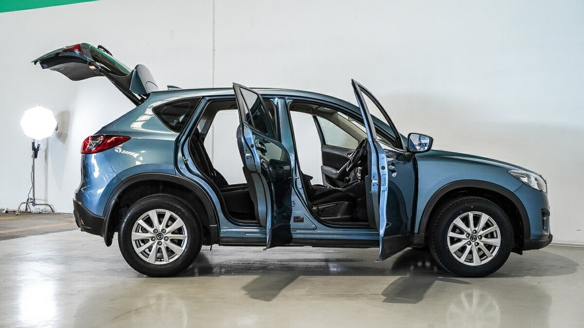 Mazda Cx-5 image 4