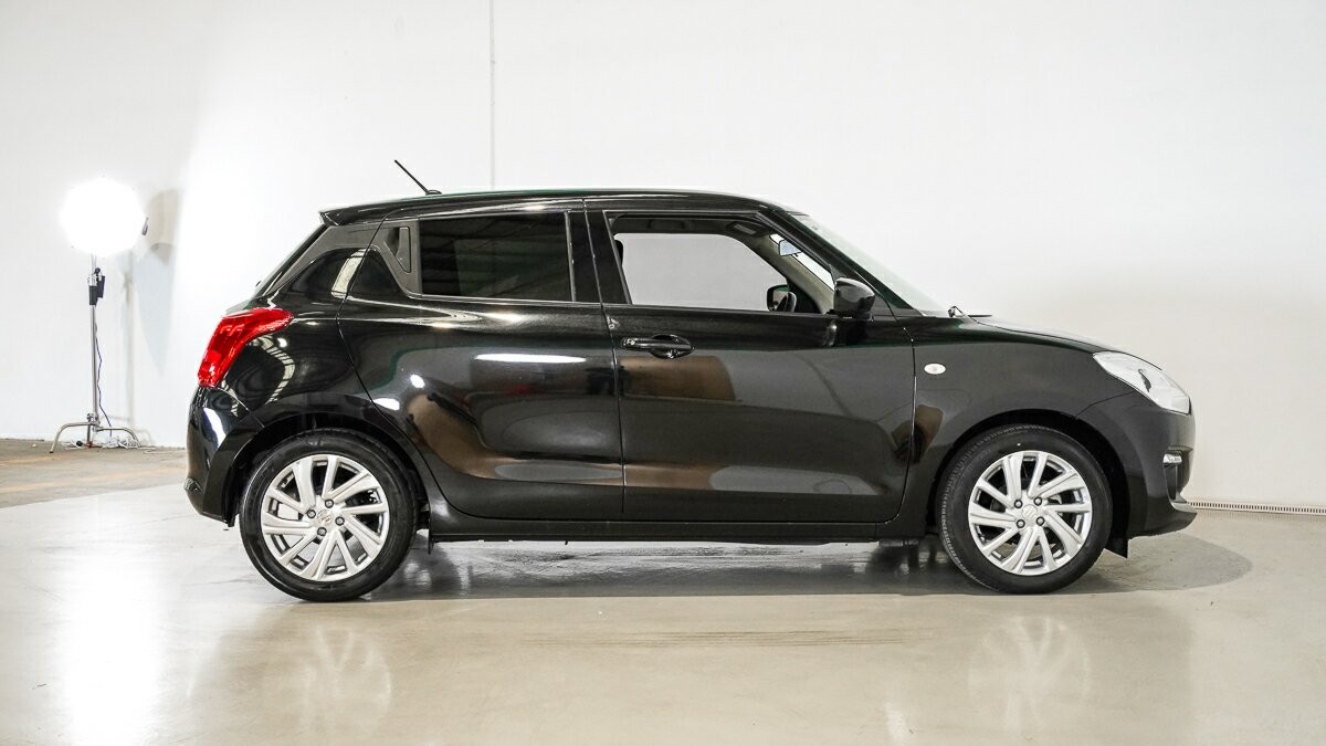 Suzuki Swift image 3