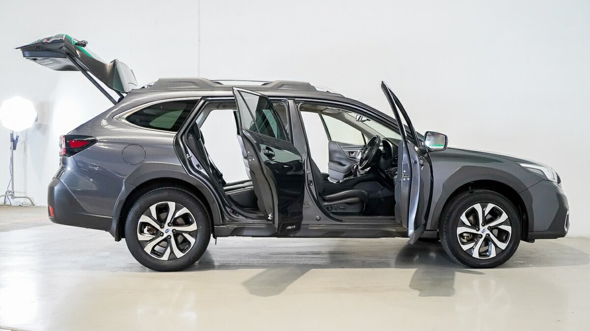 Subaru Outback image 4