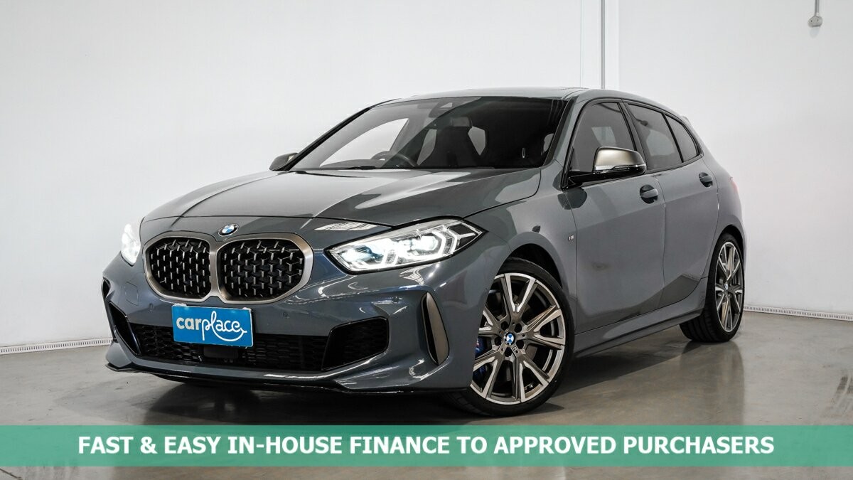 BMW 1 Series image 1