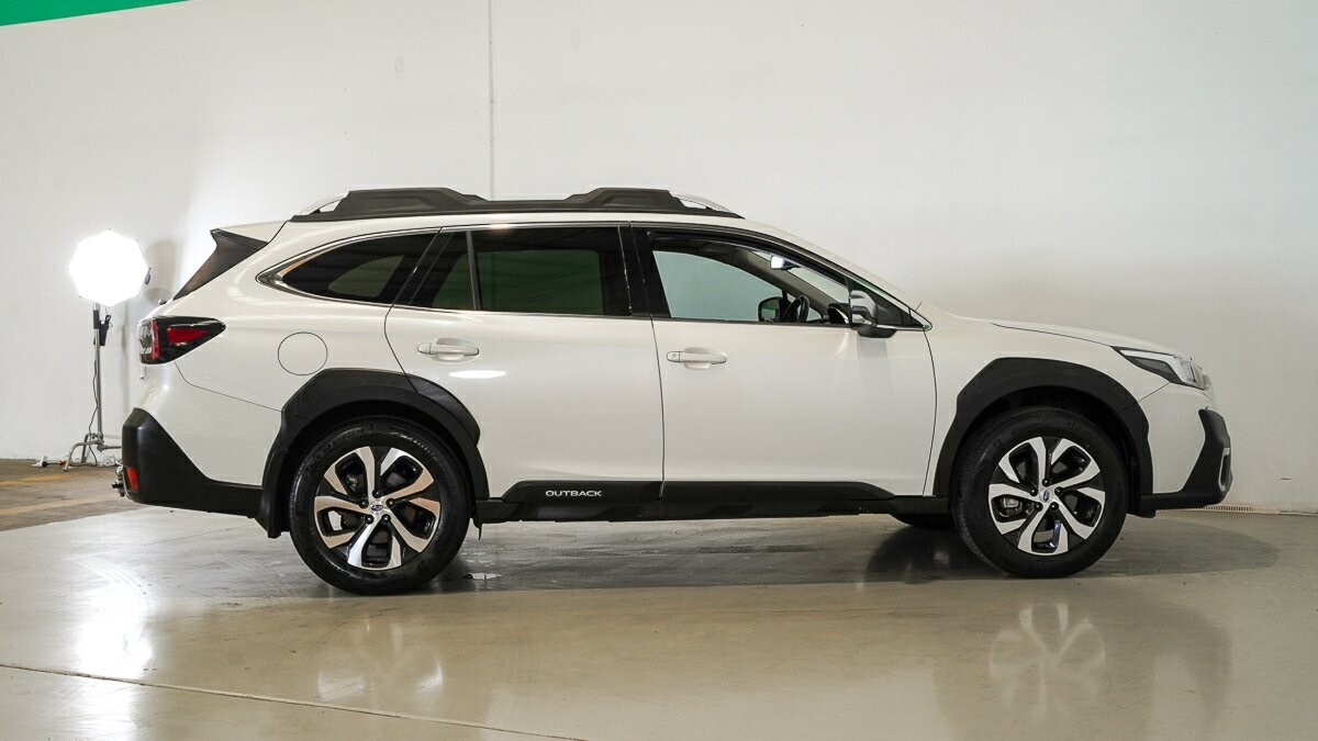 Subaru Outback image 3