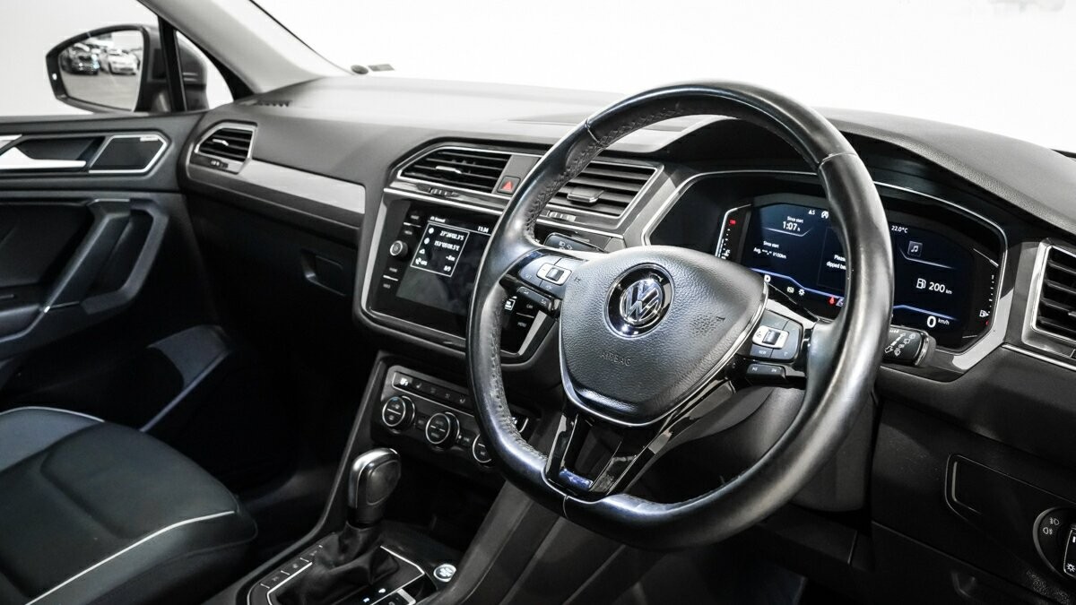 Volkswagen Tiguan image 3