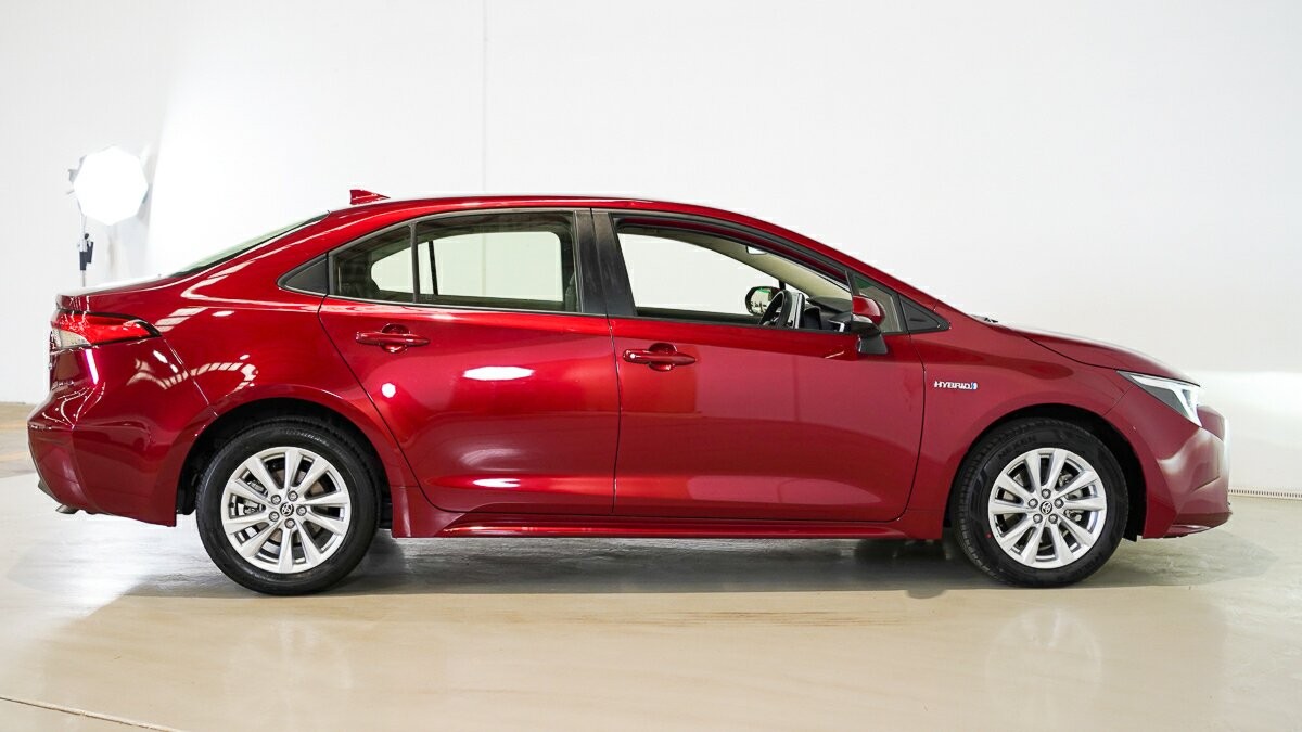 Toyota Corolla image 3