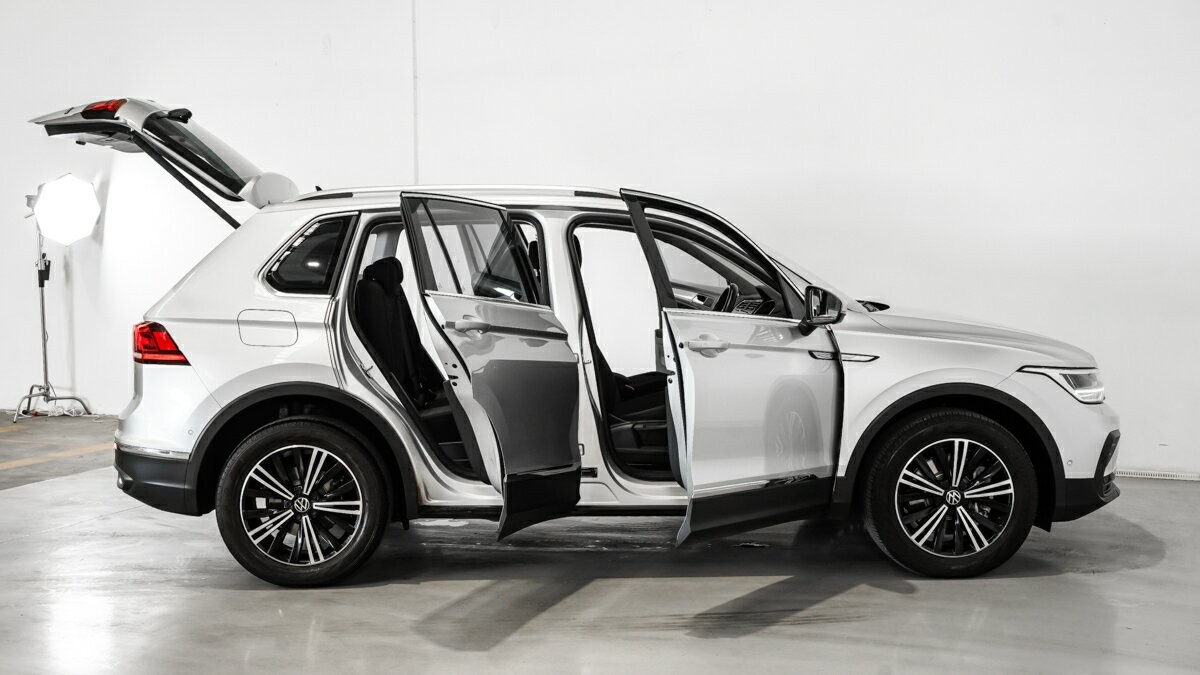 Volkswagen Tiguan image 4