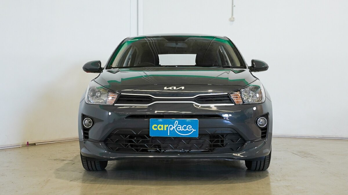 Kia Rio image 2