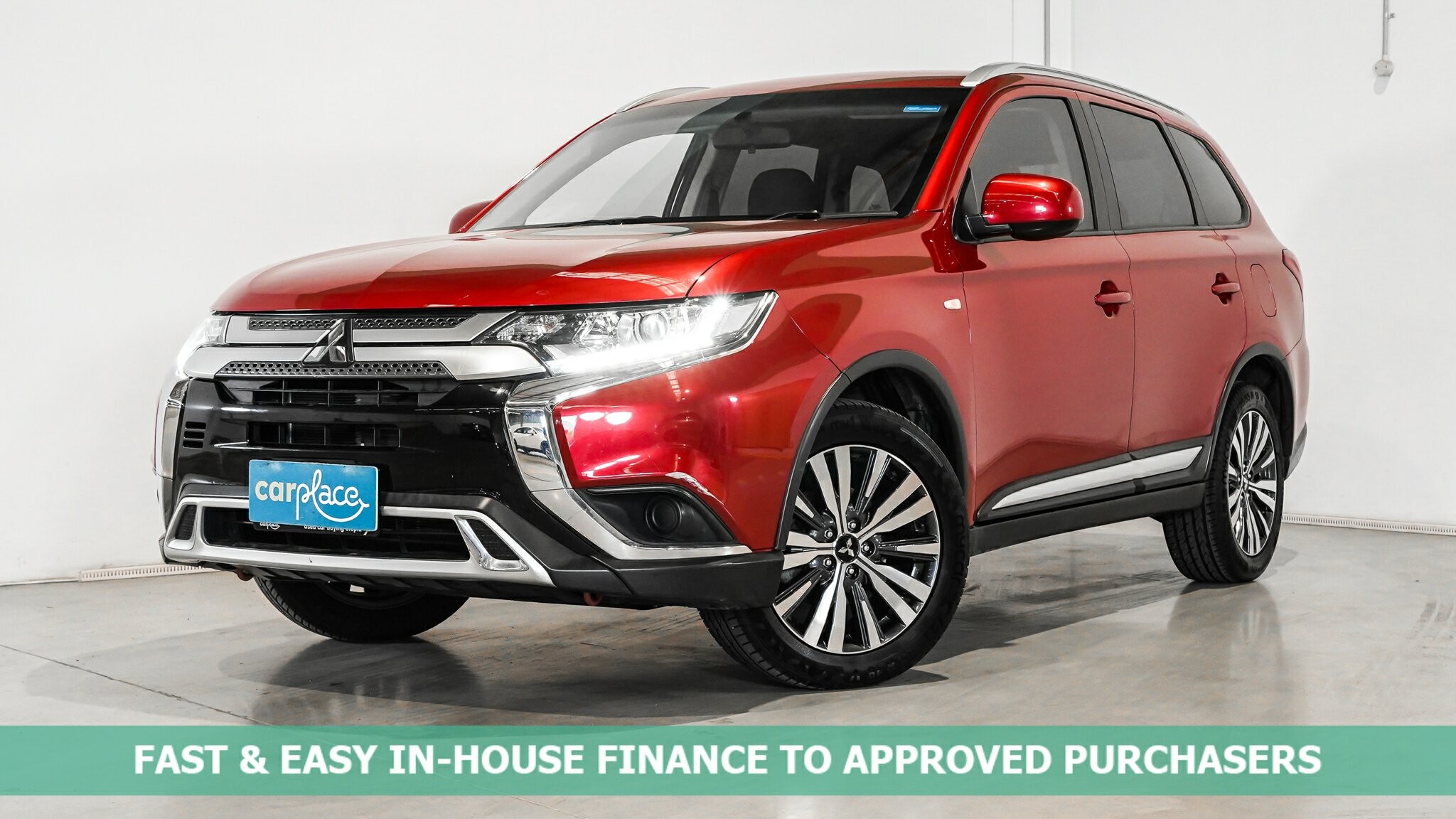 Mitsubishi Outlander image 1