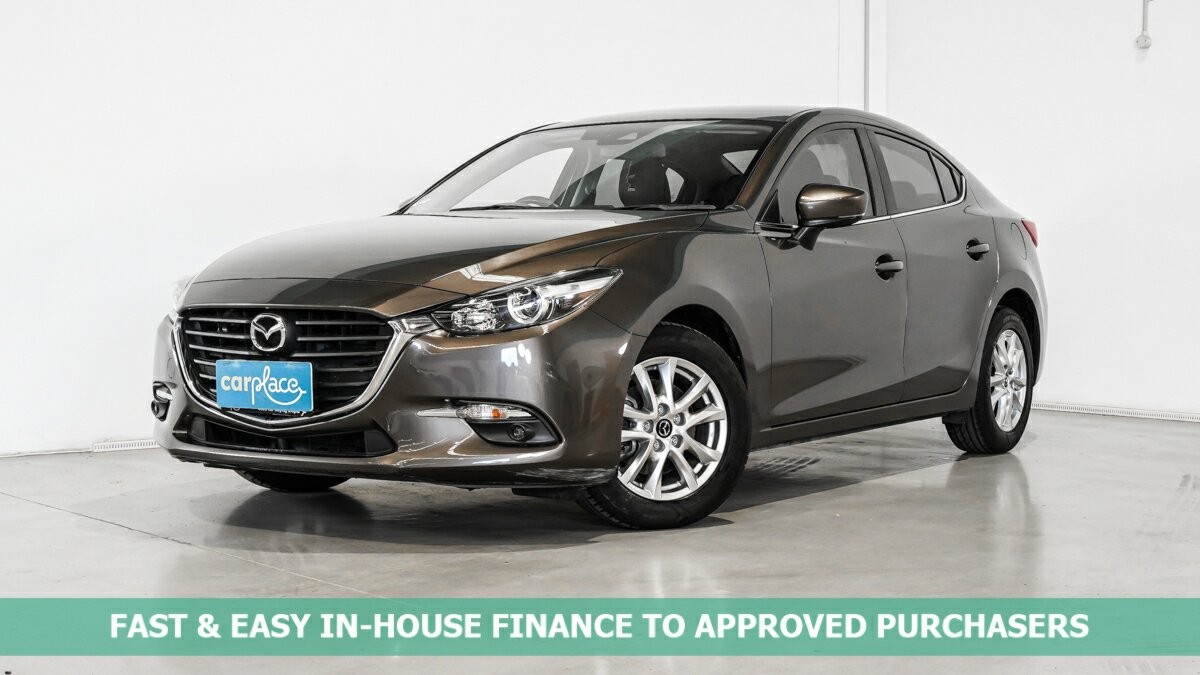 Mazda 3 image 1