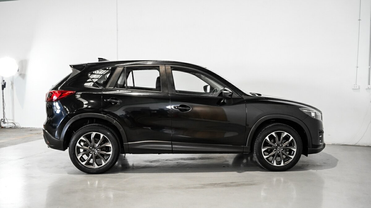 Mazda Cx-5 image 3