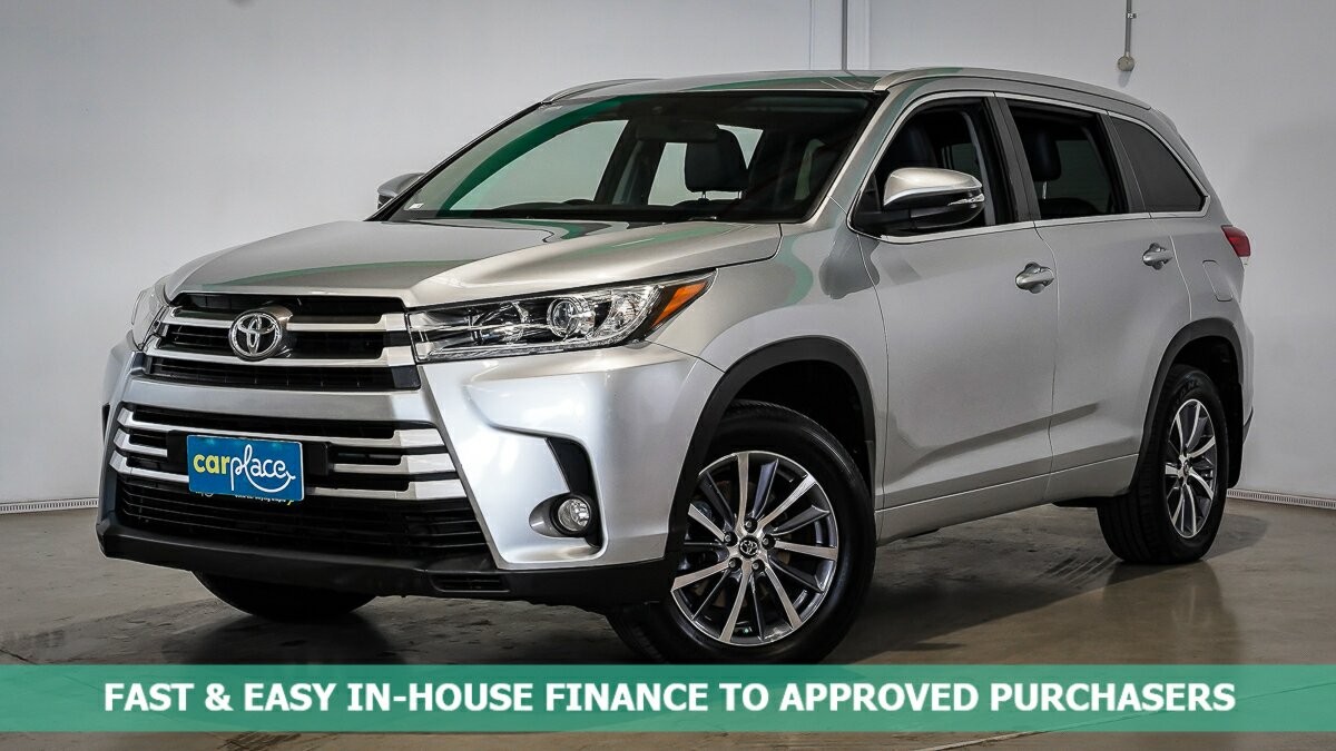 Toyota Kluger image 1