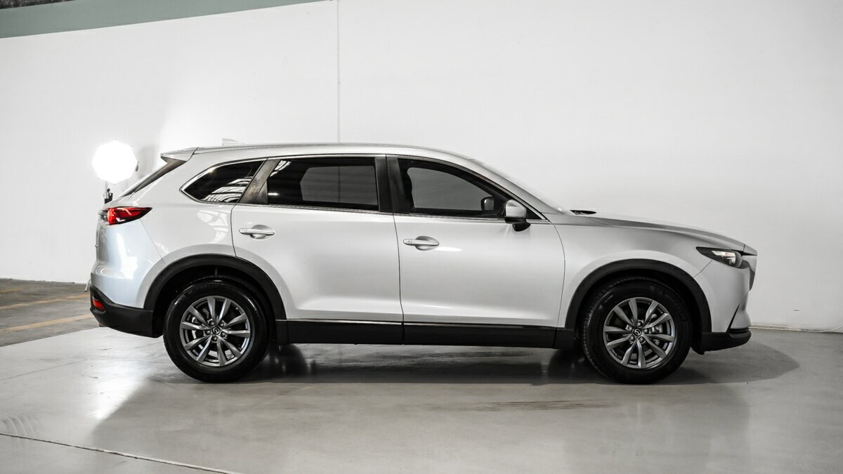 Mazda Cx-9 image 3