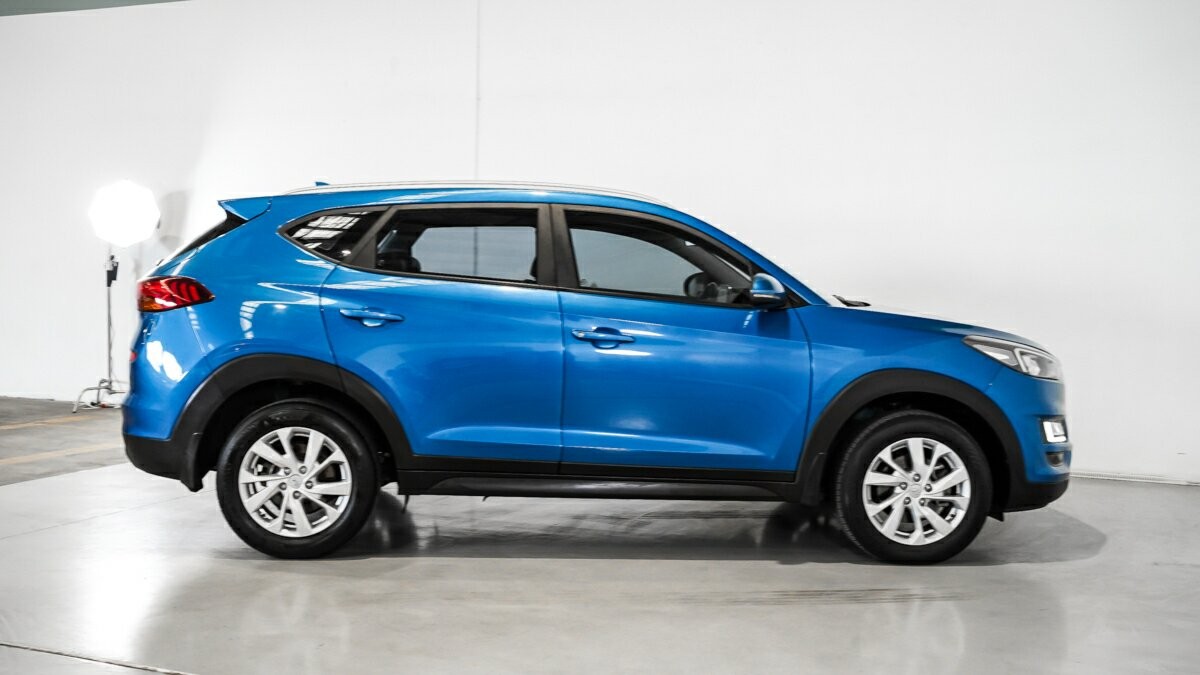 Hyundai Tucson image 3