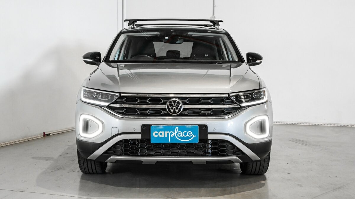 Volkswagen T-roc image 2