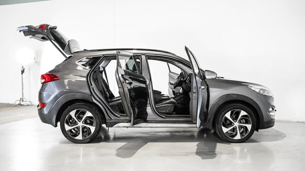 Hyundai Tucson image 4