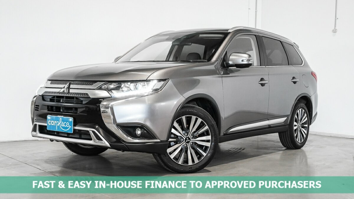 Mitsubishi Outlander image 1