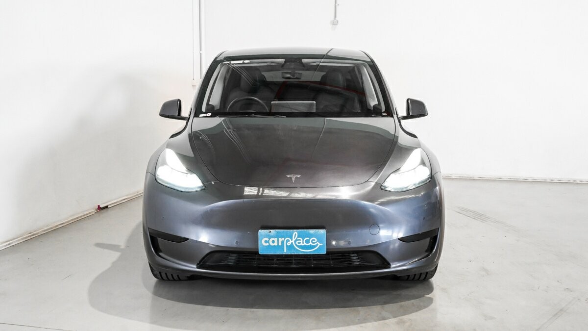 Tesla Model Y image 2