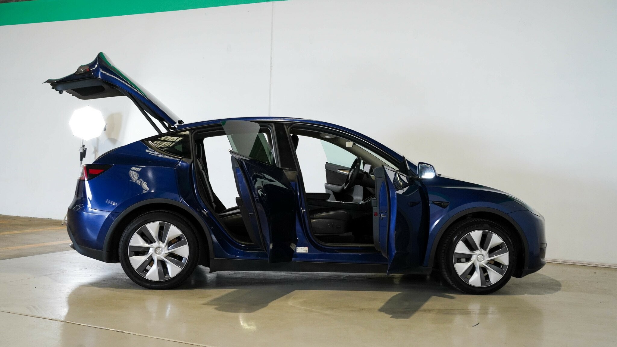 Tesla Model Y image 4