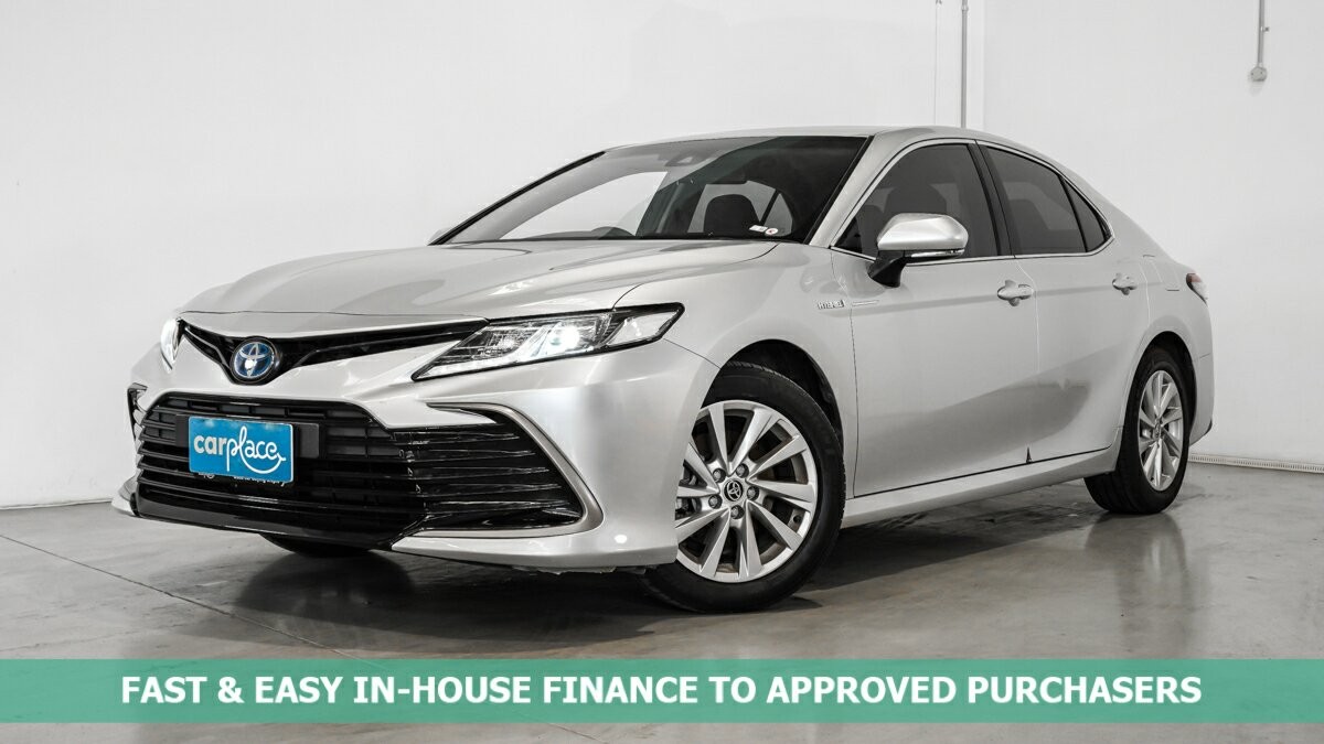 Toyota Camry image 1