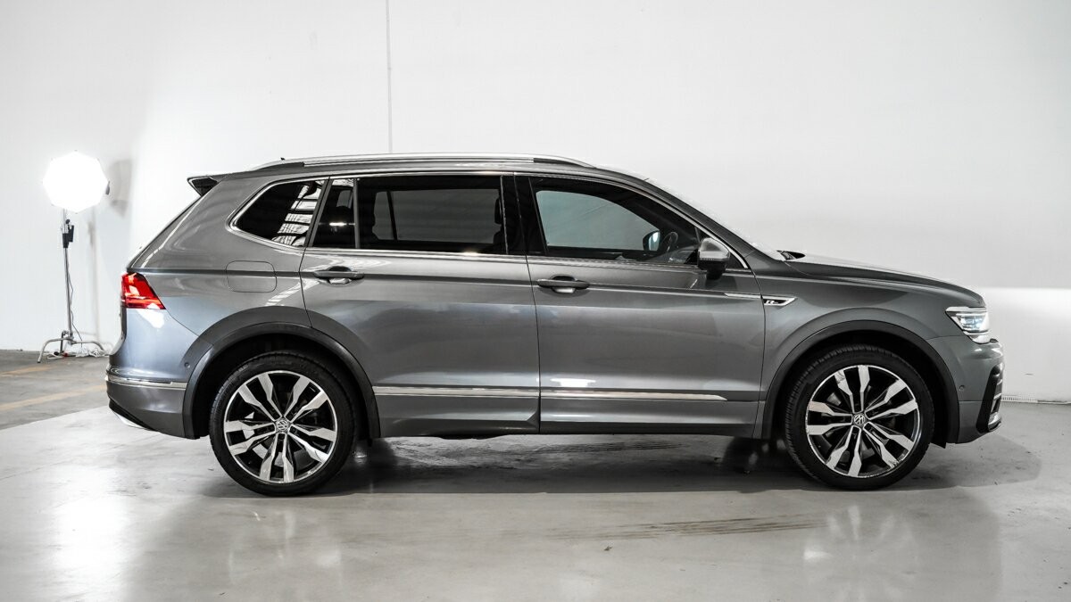 Volkswagen Tiguan image 3