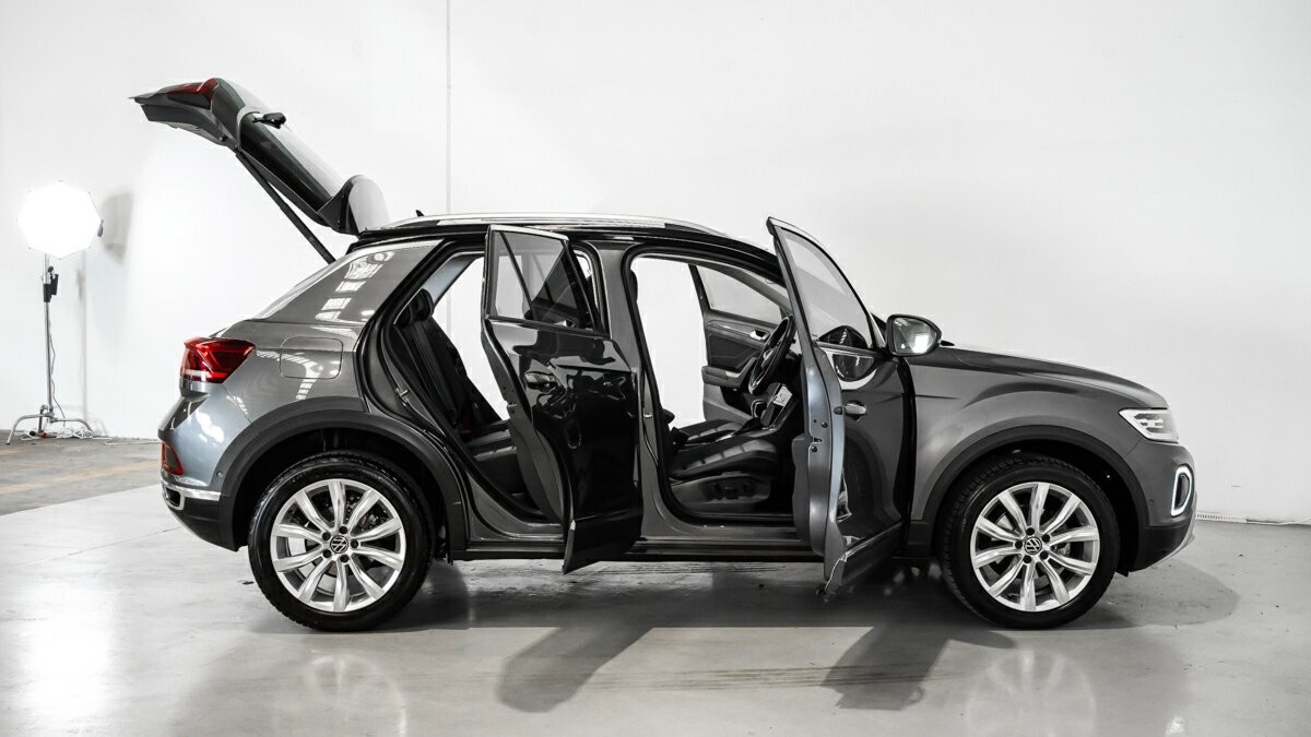 Volkswagen T-roc image 4