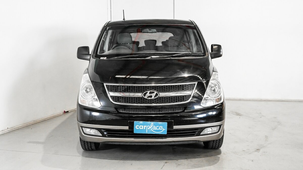 Hyundai Imax image 2