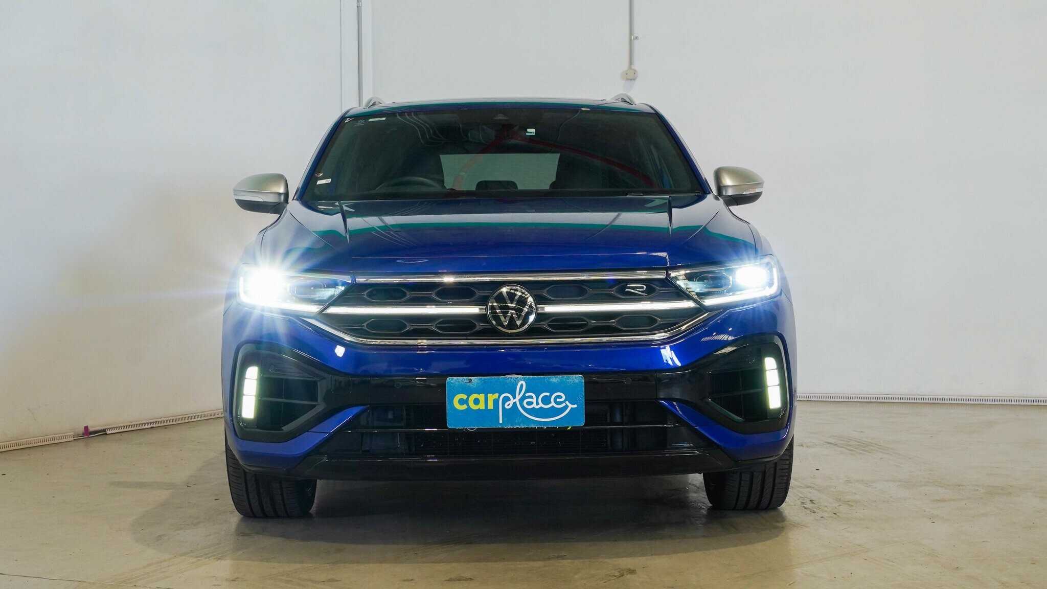 Volkswagen T-roc image 2
