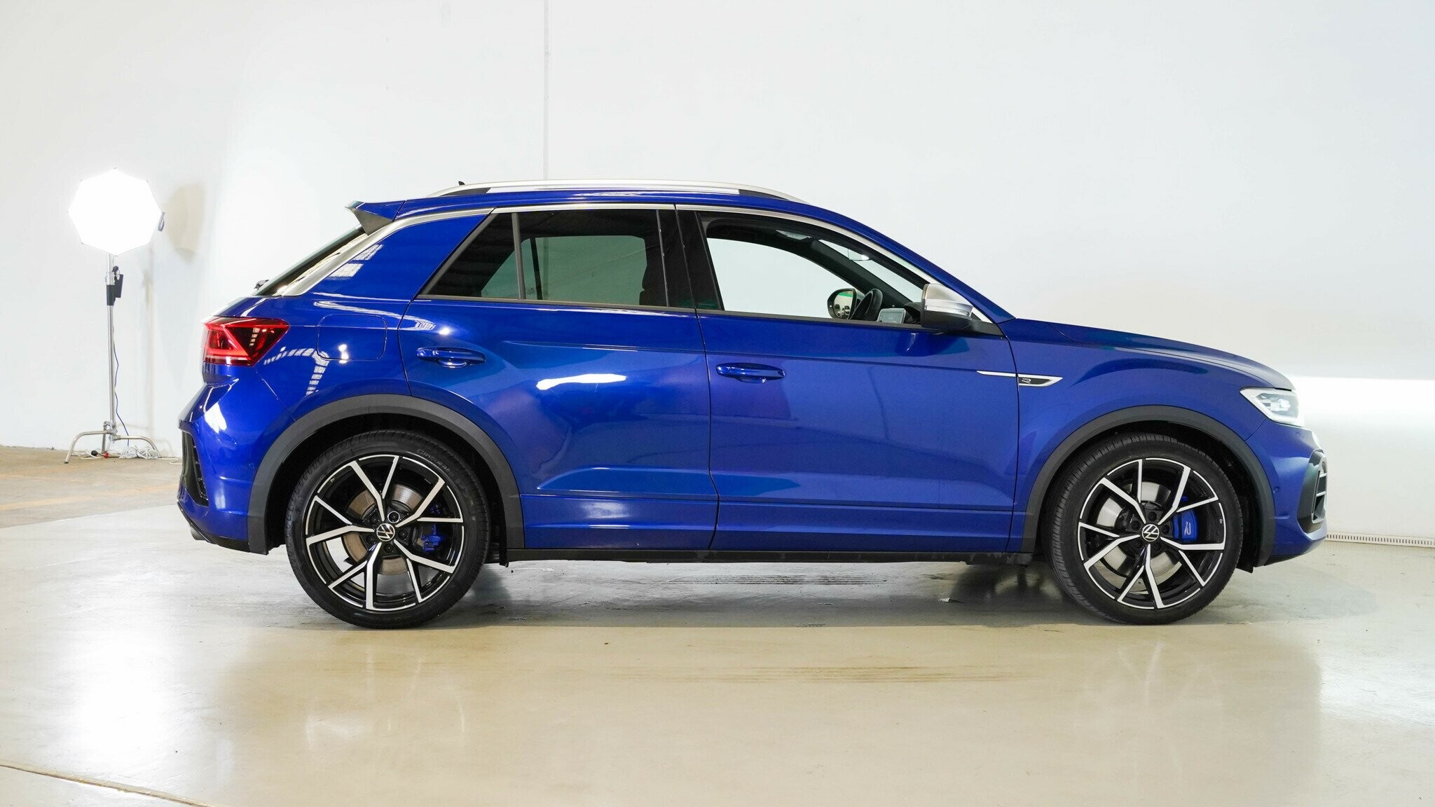 Volkswagen T-roc image 3