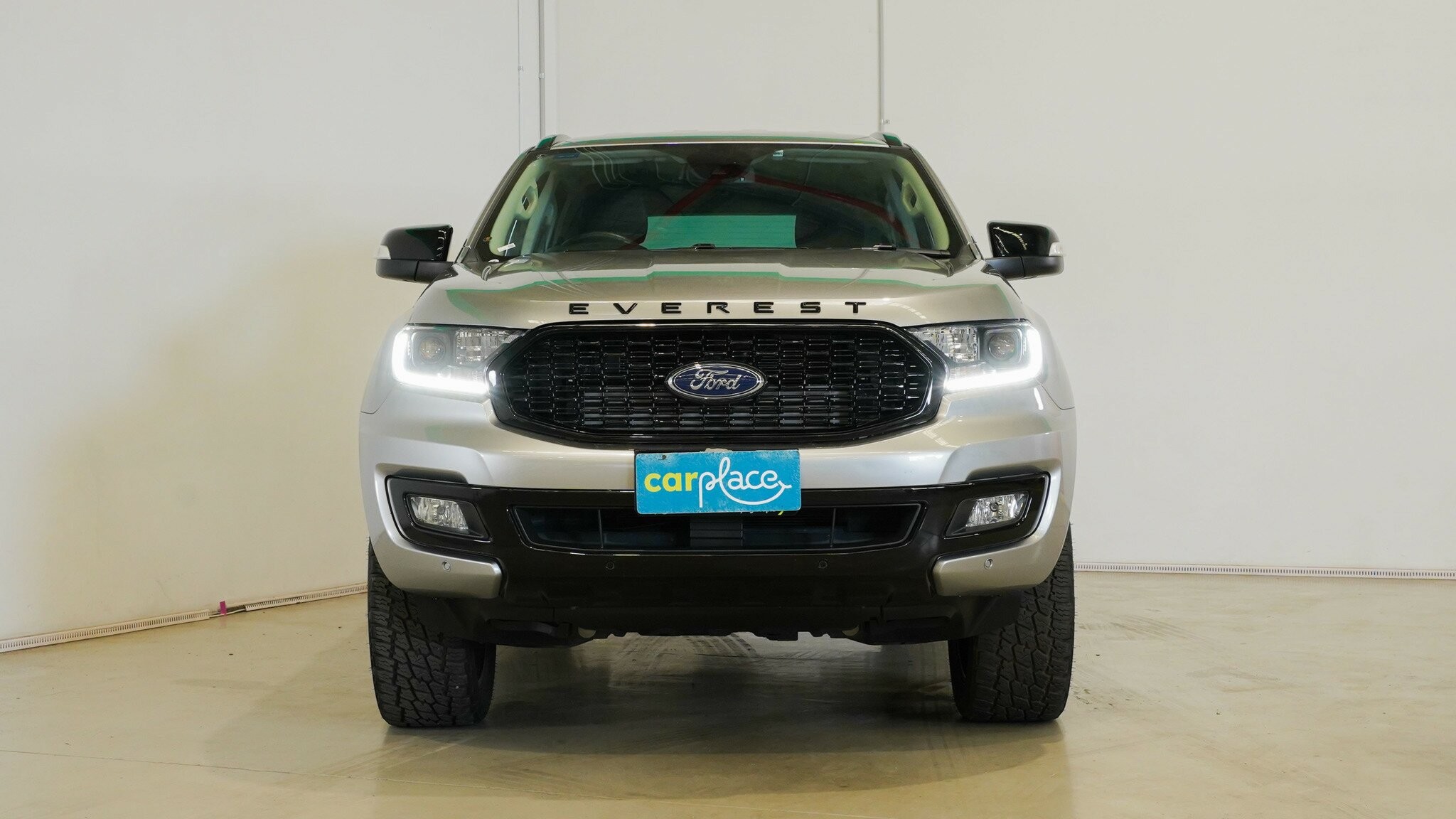Ford Everest image 2