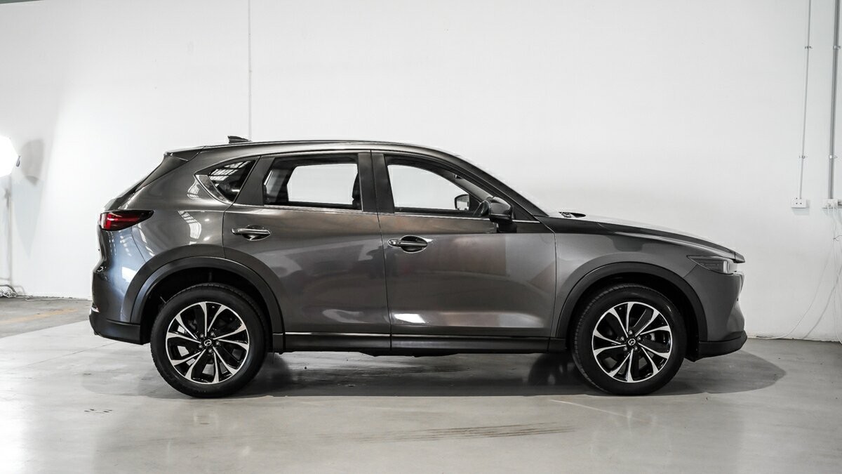 Mazda Cx-5 image 3