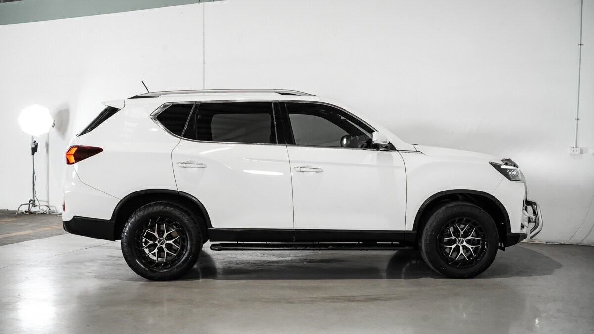 Ssangyong Rexton image 3