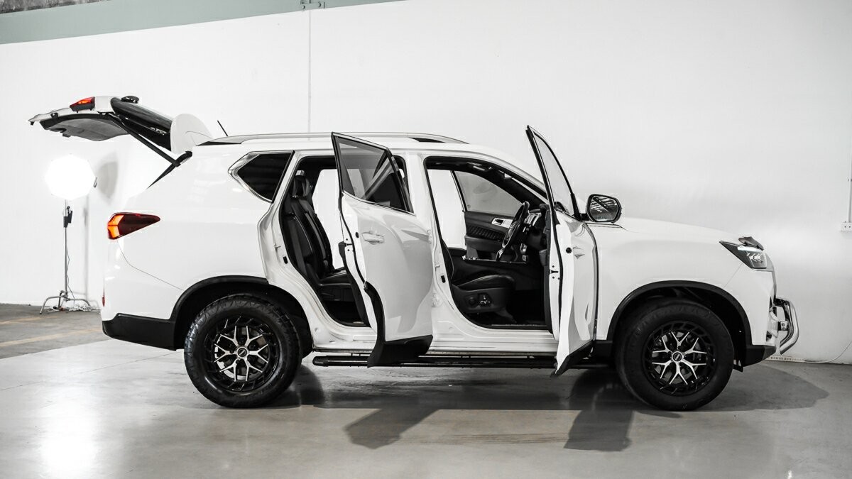 Ssangyong Rexton image 4