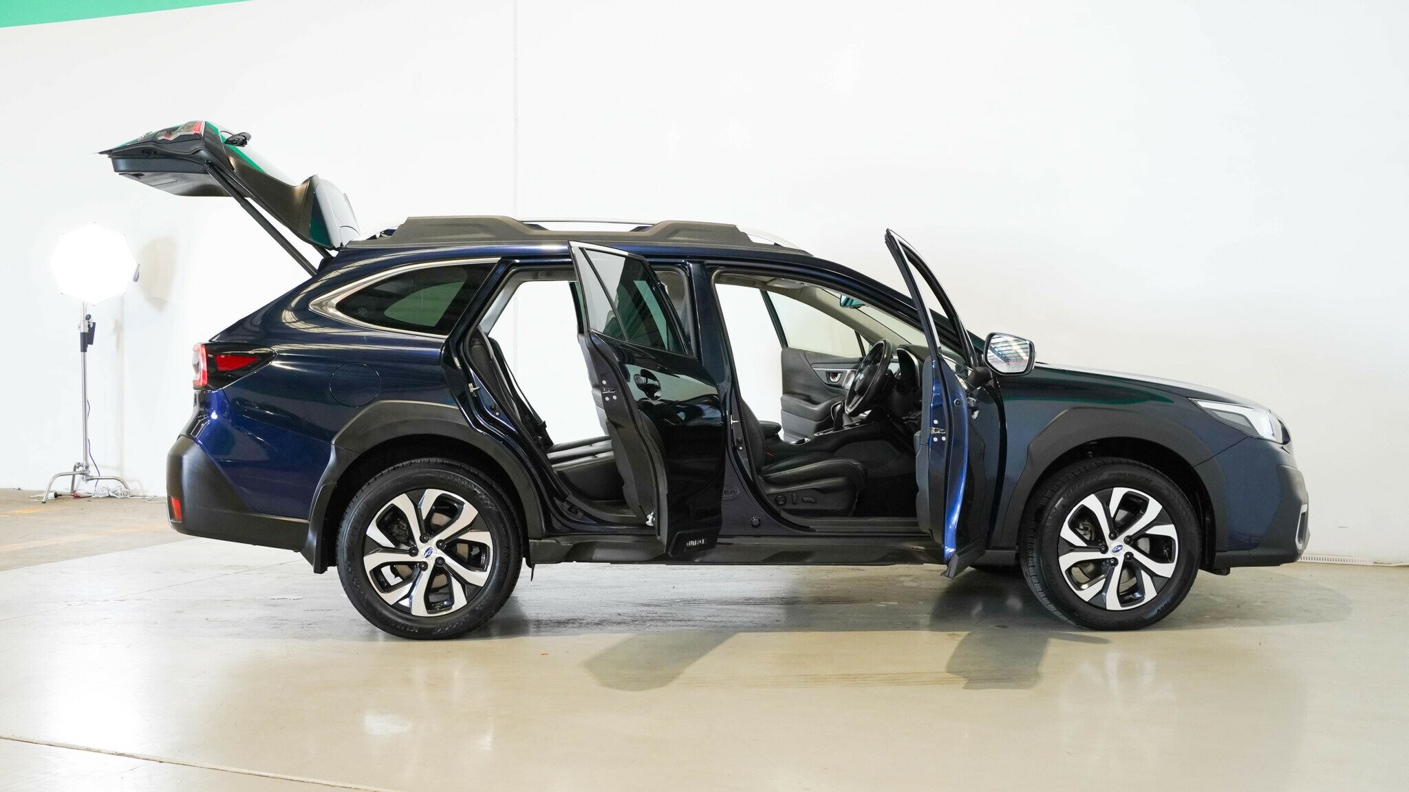 Subaru Outback image 4